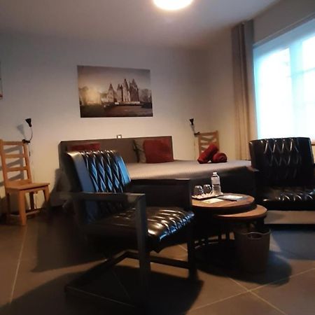 B & B Victors Hof, Met Zwemvijver In Landelijke Setting Lievegem Exteriér fotografie